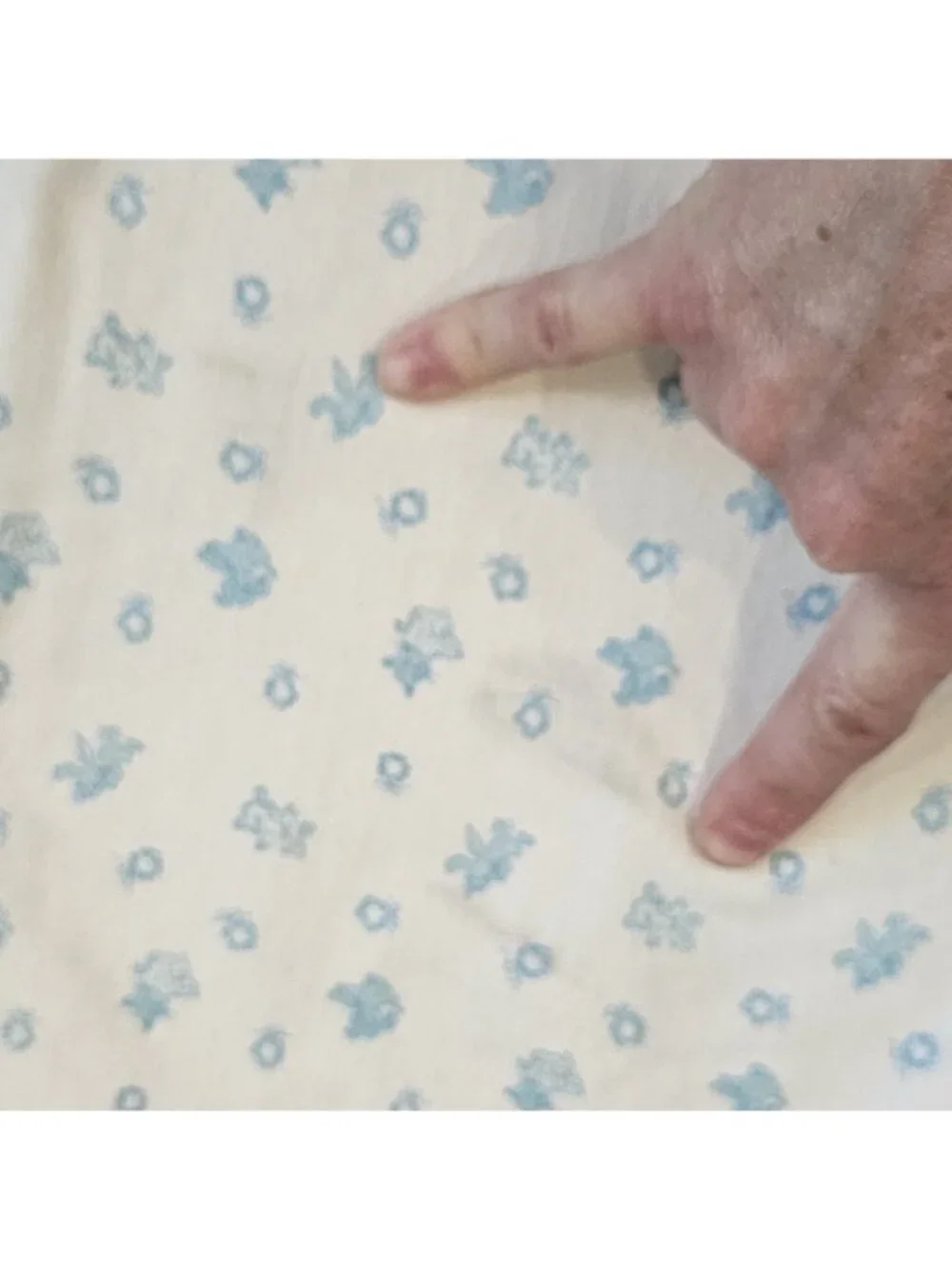 VTG Carters Baby Blanket‎ White Blue Critters Pastel Cat Bear Soft Cotton 36x36